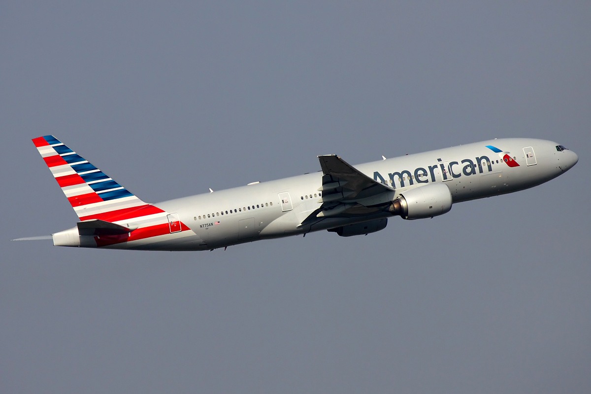 American Airline's Boeing 777 in flight.